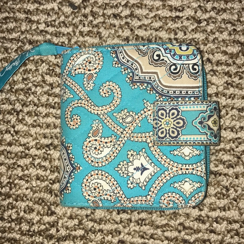 Vera Bradley wallet